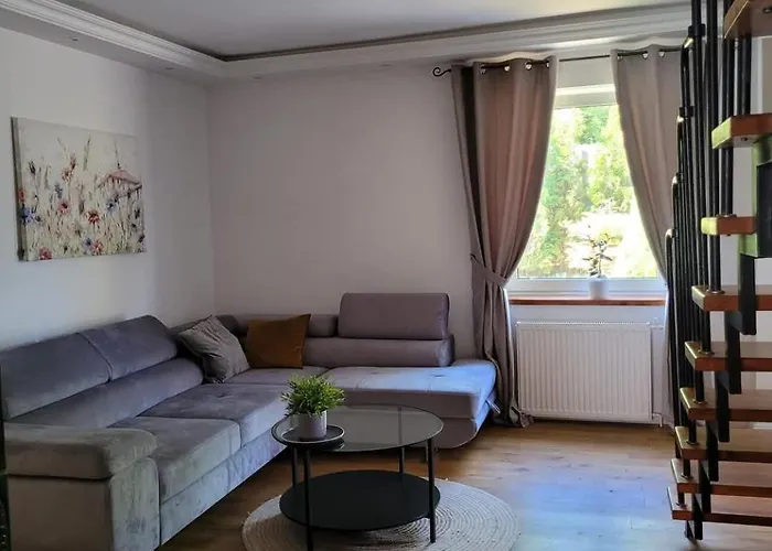 Prázdninový dům Dom Nad Jeziorem Z Jacuzzi *