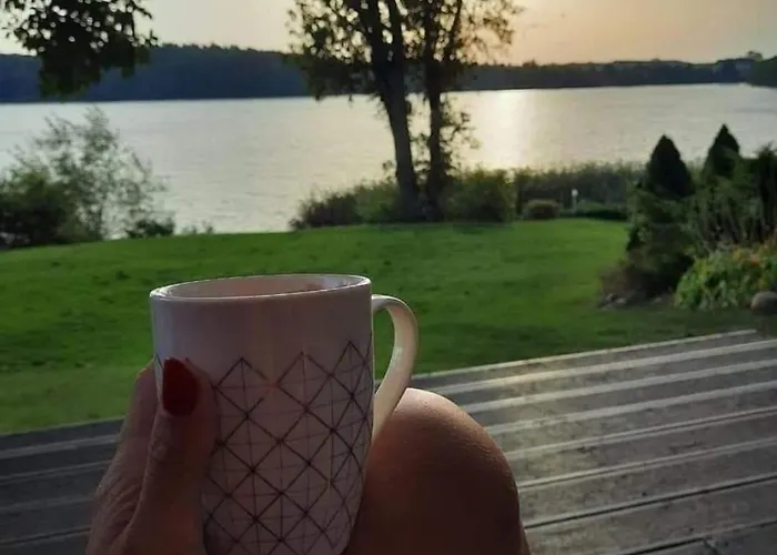 Prázdninový dům Dom Nad Jeziorem Z Jacuzzi *