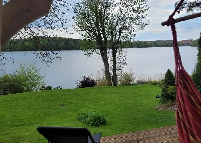 Prázdninový dům Dom Nad Jeziorem Z Jacuzzi *